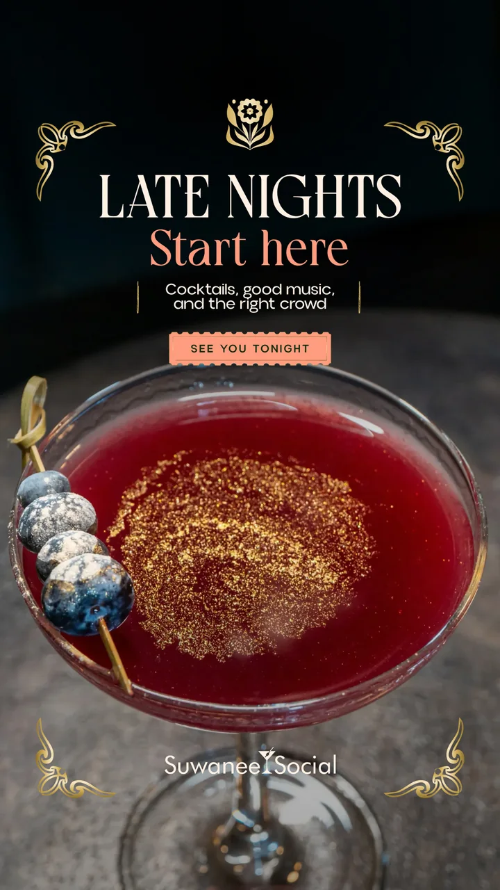 Late nights story: cocktails, good music and the right crowd